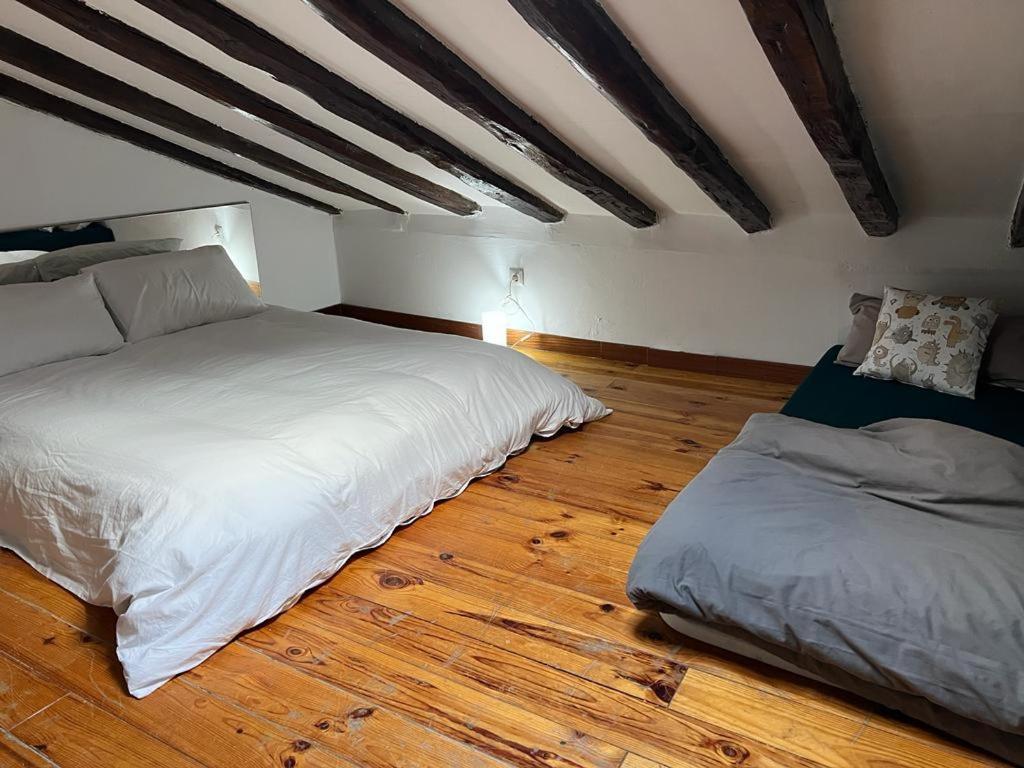 Atico Duplex Loft Lavapies Apartment Madrid Exterior photo